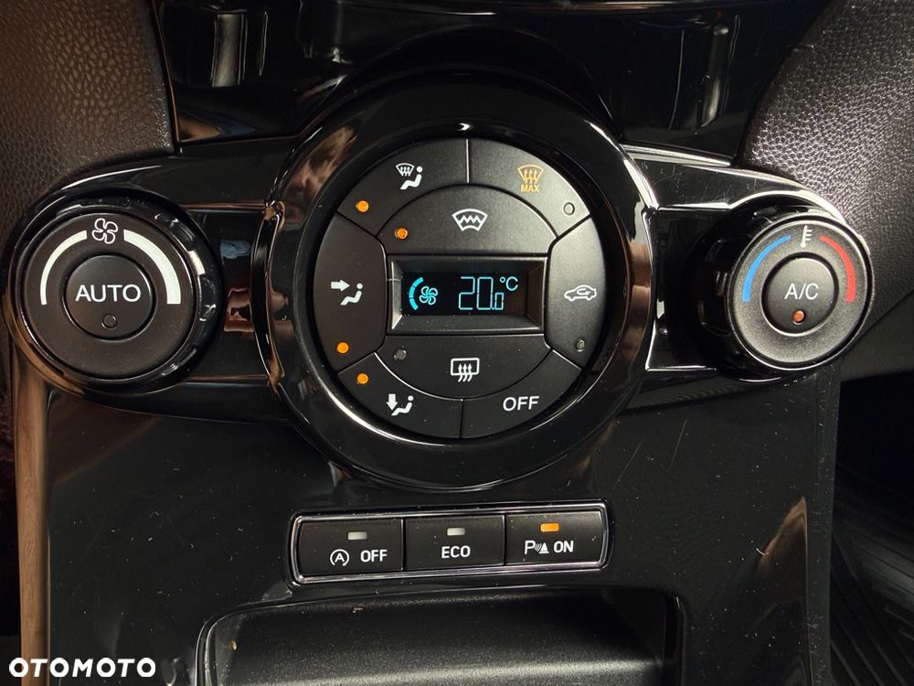 Ford Fiesta 1.0 EcoBoost Titanium ASS - 25