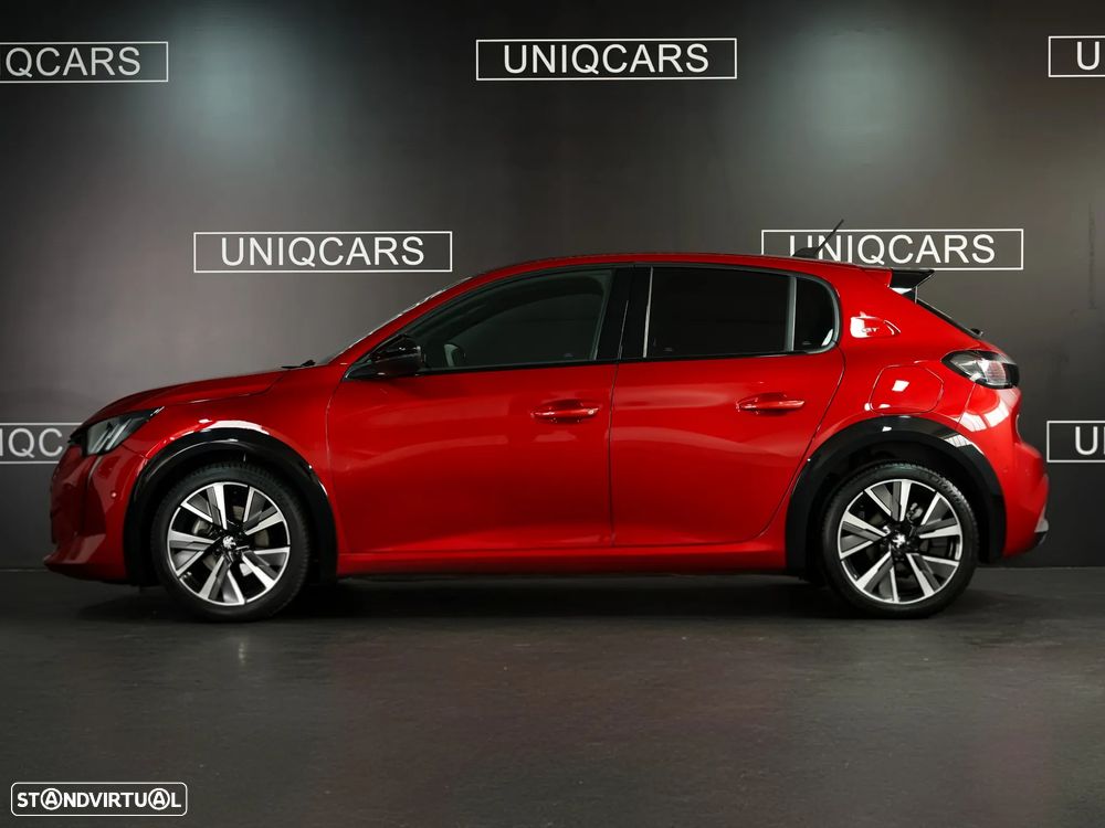 Peugeot 208 1.2 PureTech GT EAT8 - 11
