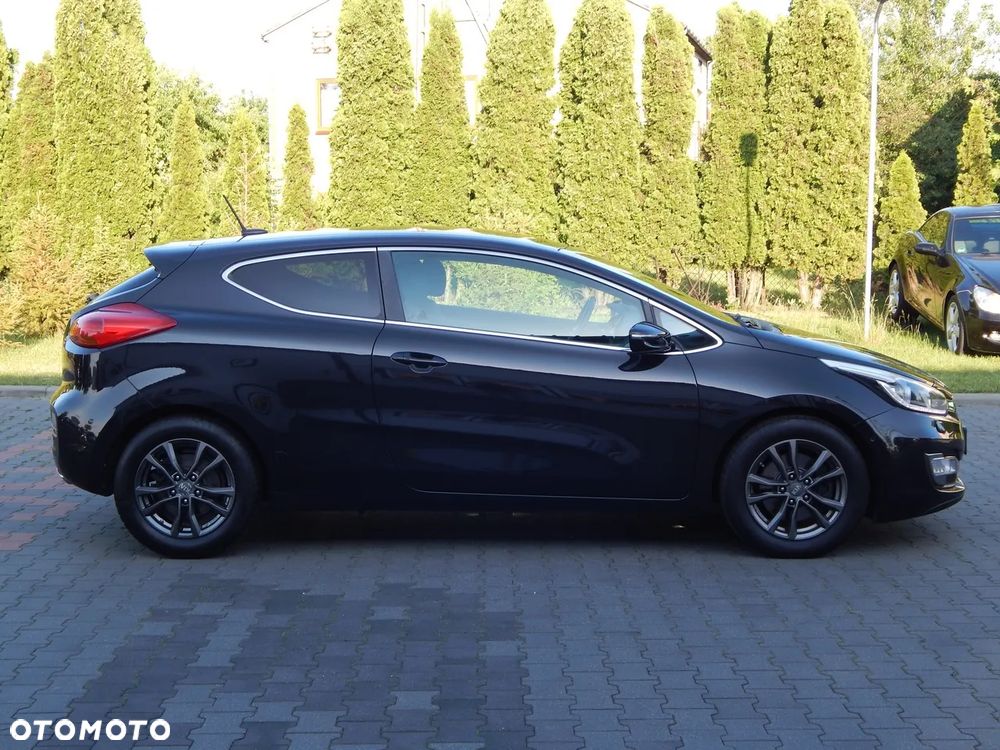 Kia ProCeed 1.6 CRDi 128 Vision - 8