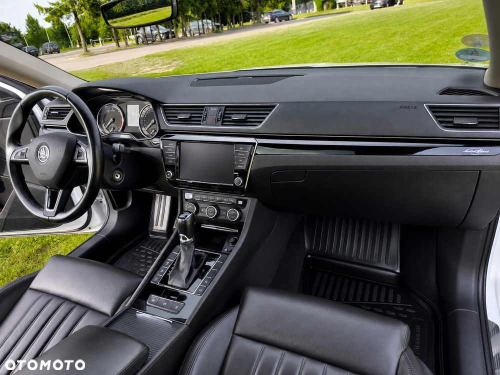 Skoda Superb 2.0 TDI L&K DSG - 11