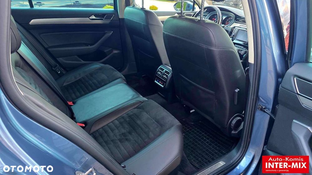 Volkswagen Passat - 37