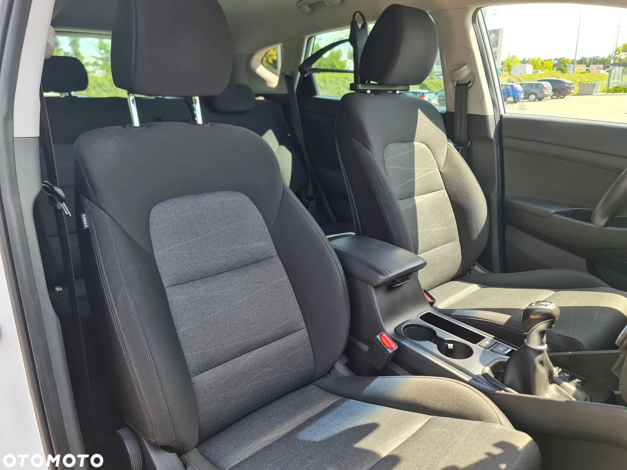 Hyundai Tucson 1.6 GDi Comfort 2WD - 23