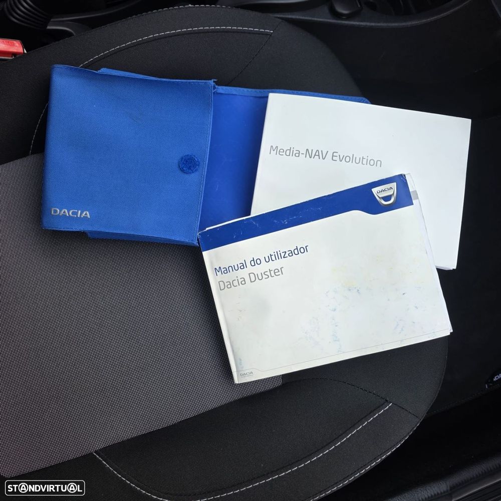 Dacia Duster 1.2 TCe SL Black Shadow - 29