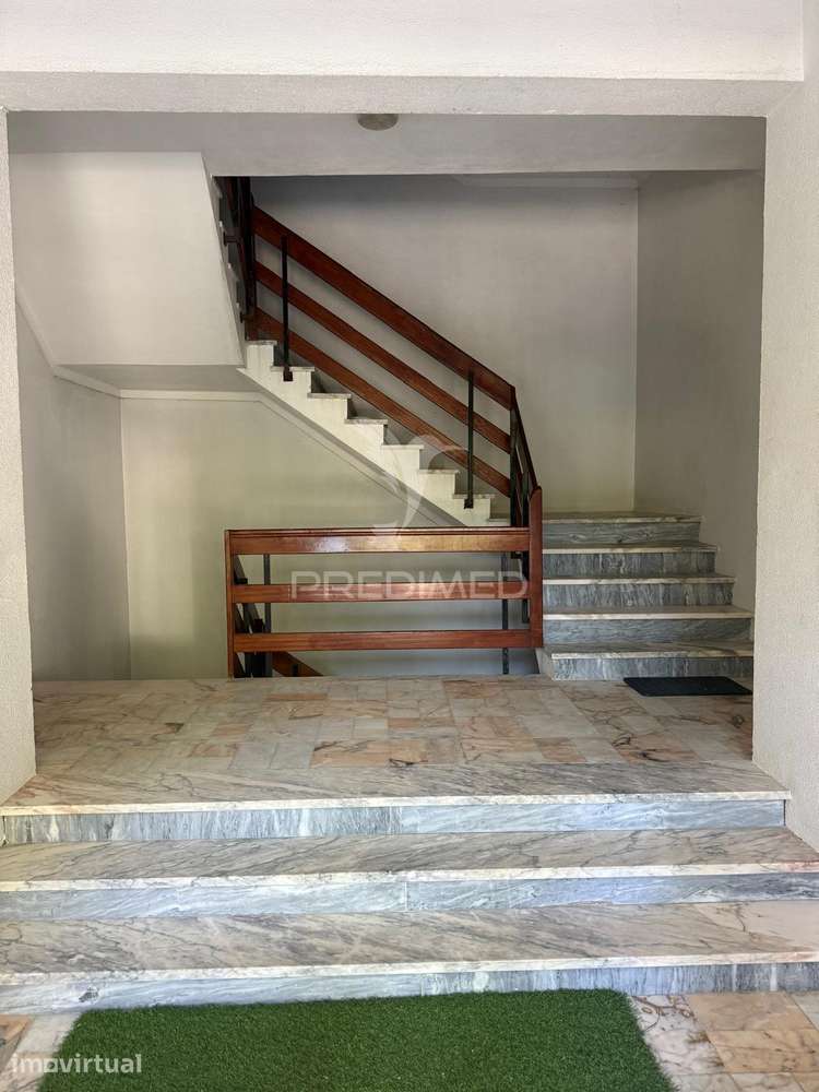 Apartamento T3 com Garagem | Excelente Oportunidade! - Grande imagem: 2/31