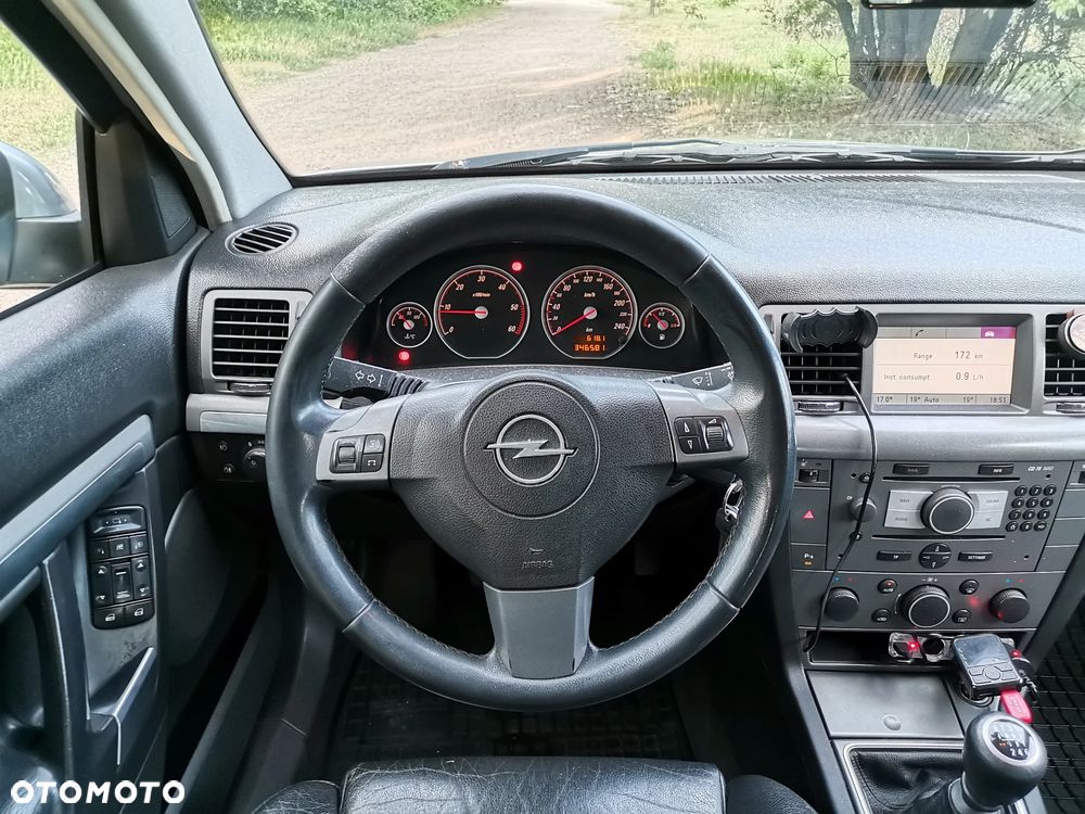 Opel Vectra 1.9 CDTI DPF - 16