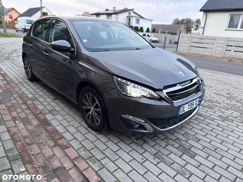 Peugeot 308 - 6