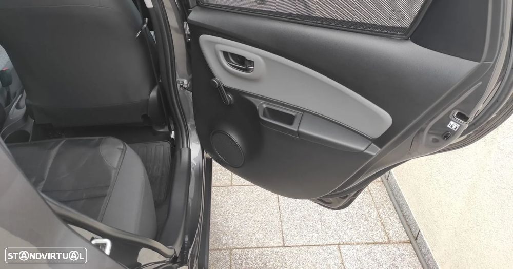 Toyota Yaris 1.0 VVT-i Comfort - 27