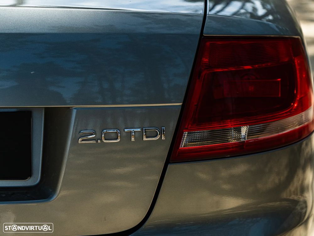 Audi A4 Cabrio 2.0 TDI S-line - 10