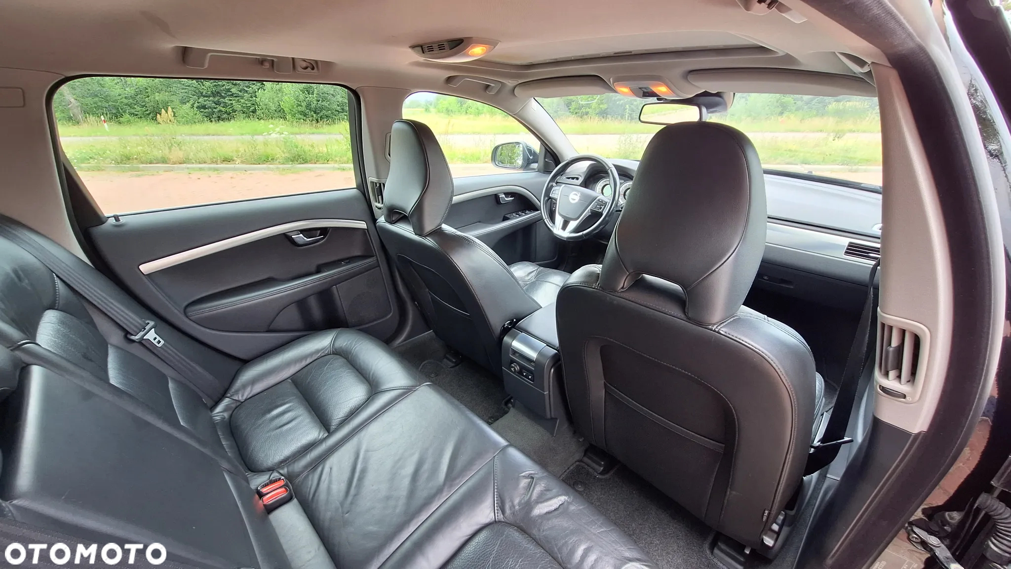Volvo V70 2.5T Summum - 9