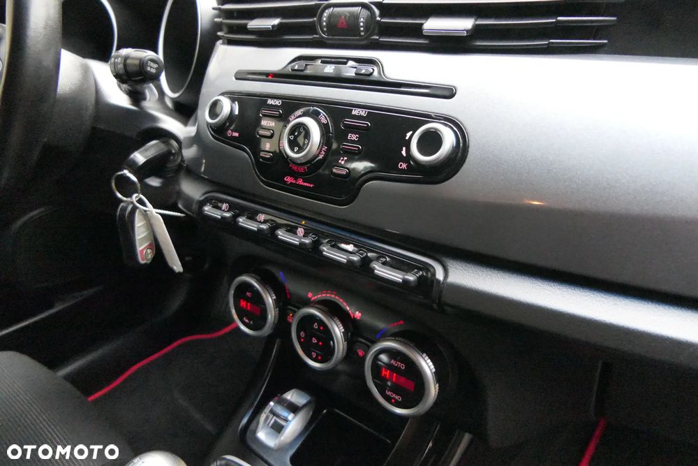 Alfa Romeo Giulietta 1.4 TB MultiAir Progression - 27