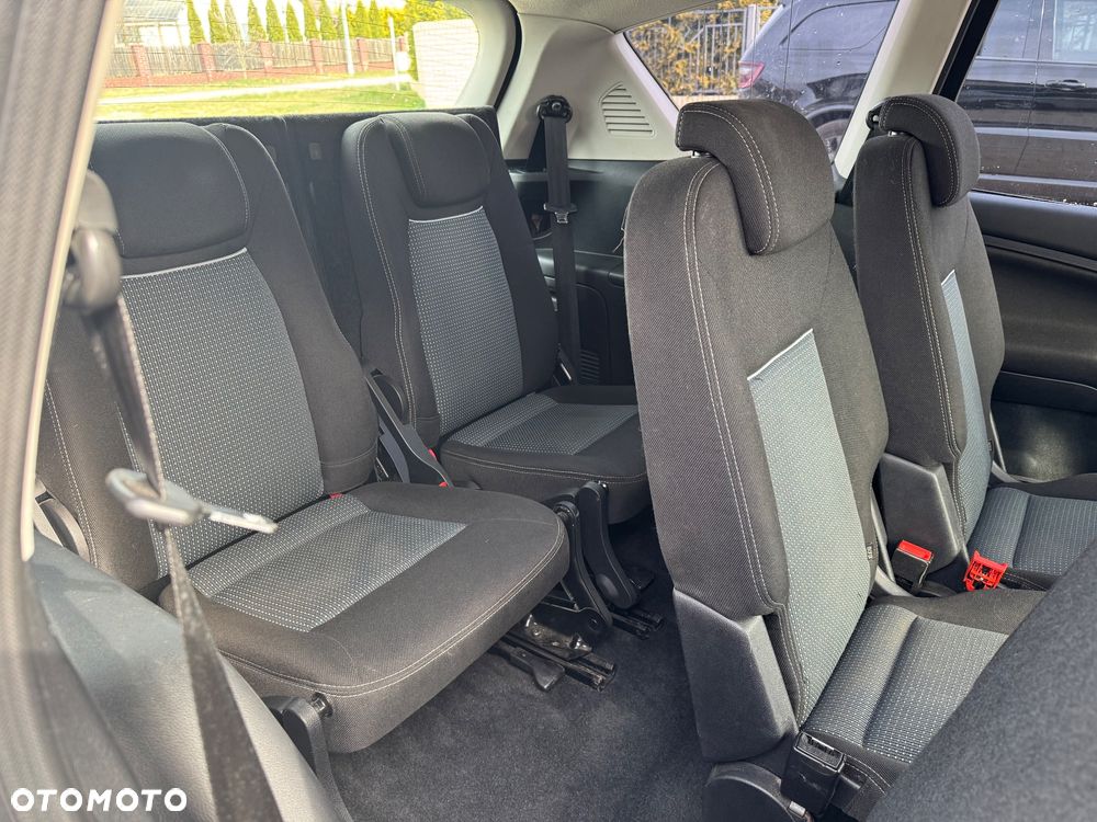 Ford S-Max 2.0 TDCi DPF Trend - 15
