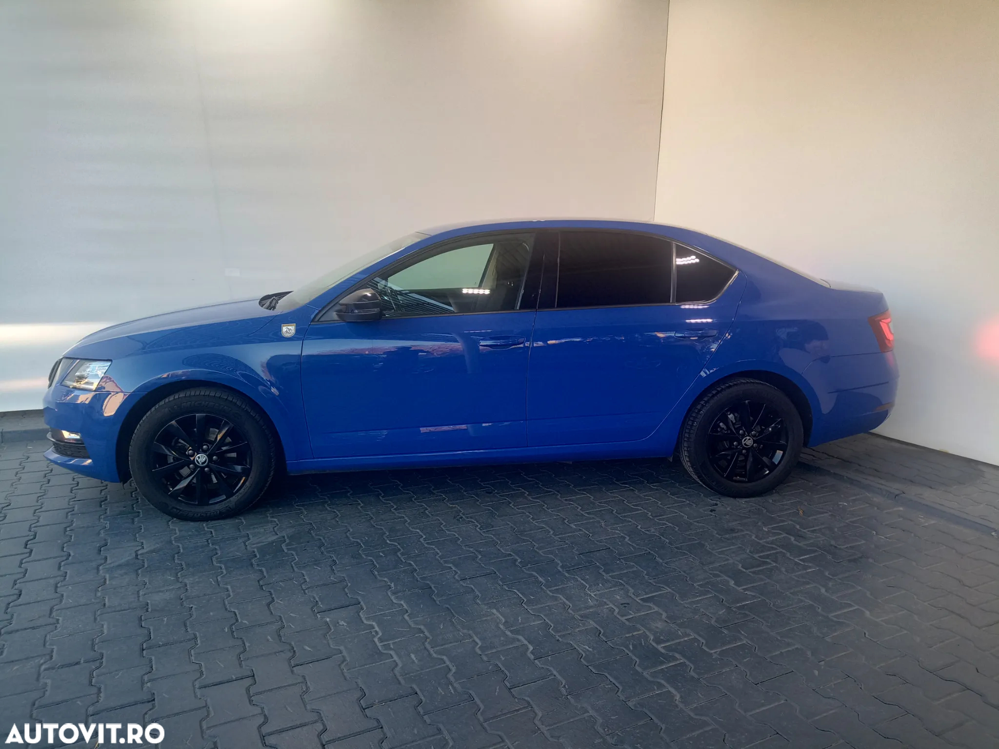 Skoda Octavia 1.6 TDI DSG Style - 2