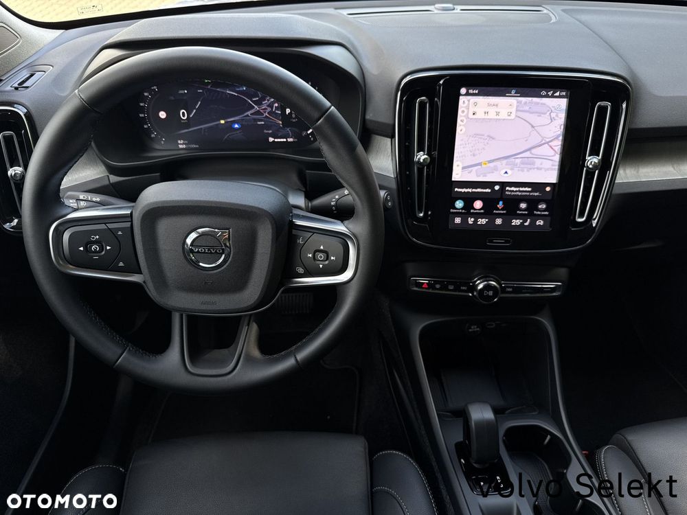 Volvo XC 40 - 21
