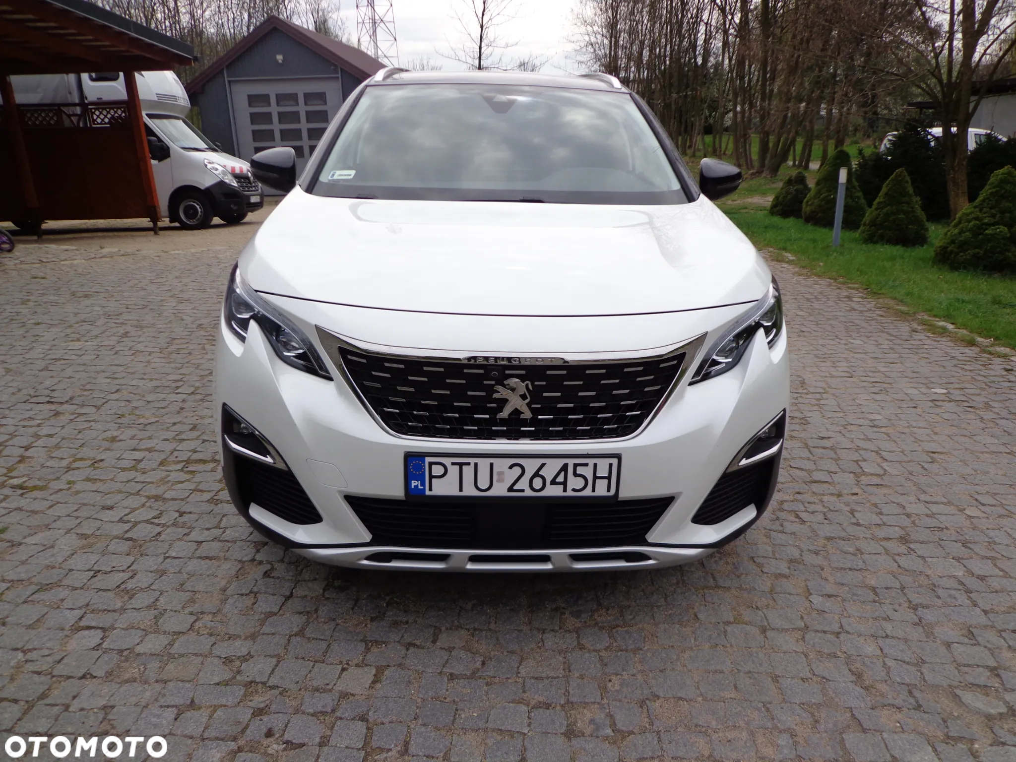 Peugeot 5008 1.6 BlueHDI Allure S&S EAT6 - 31