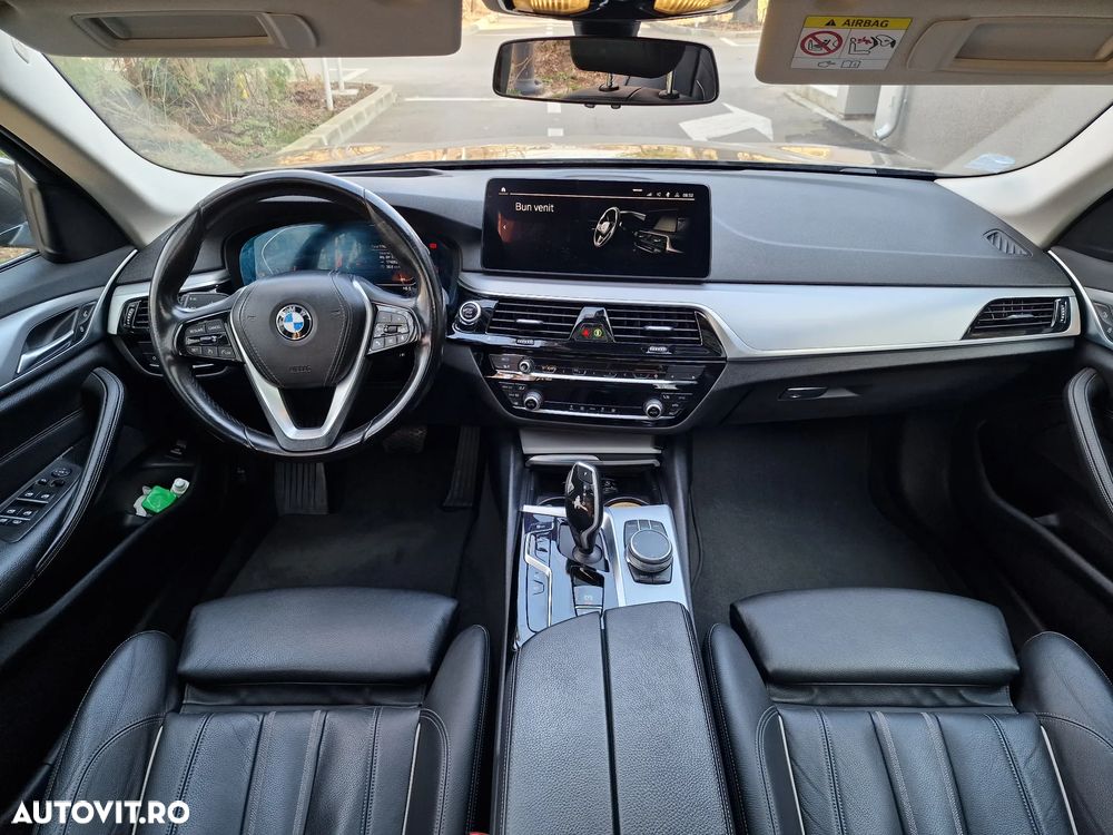 BMW Seria 5 520d xDrive AT MHEV - 2