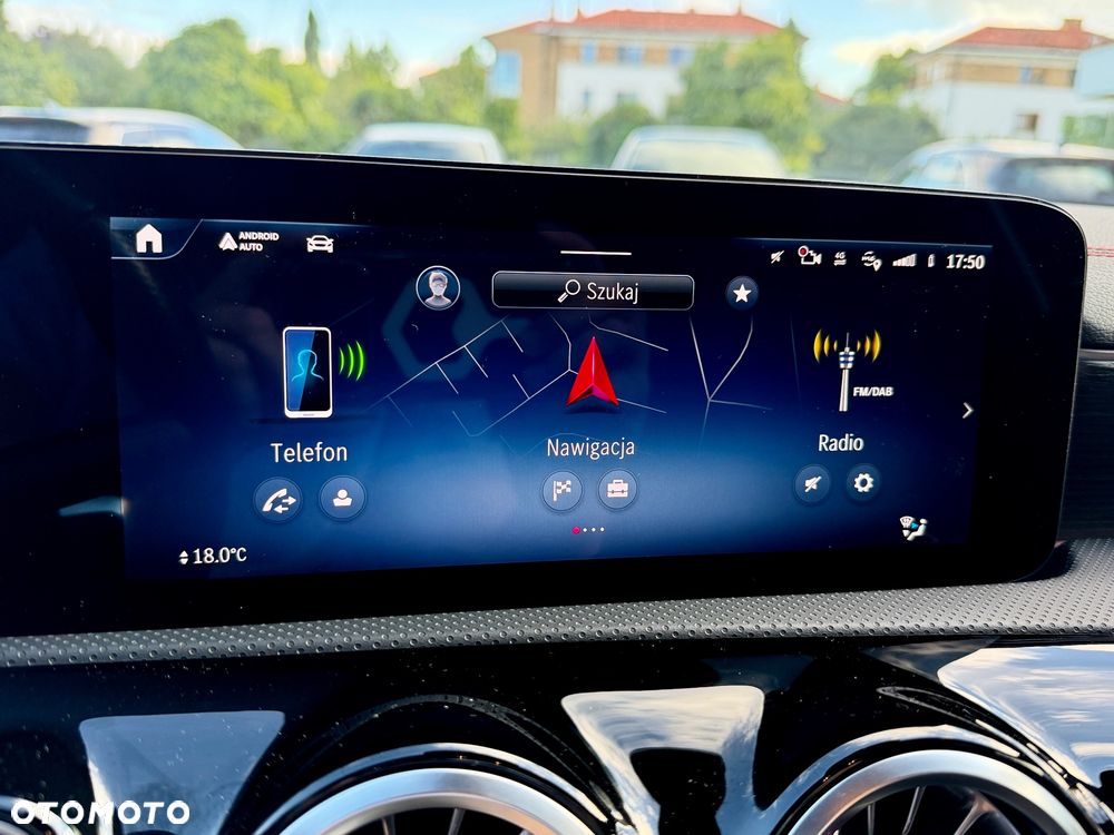 Mercedes-Benz CLA 200 AMG Line 7G-DCT - 22