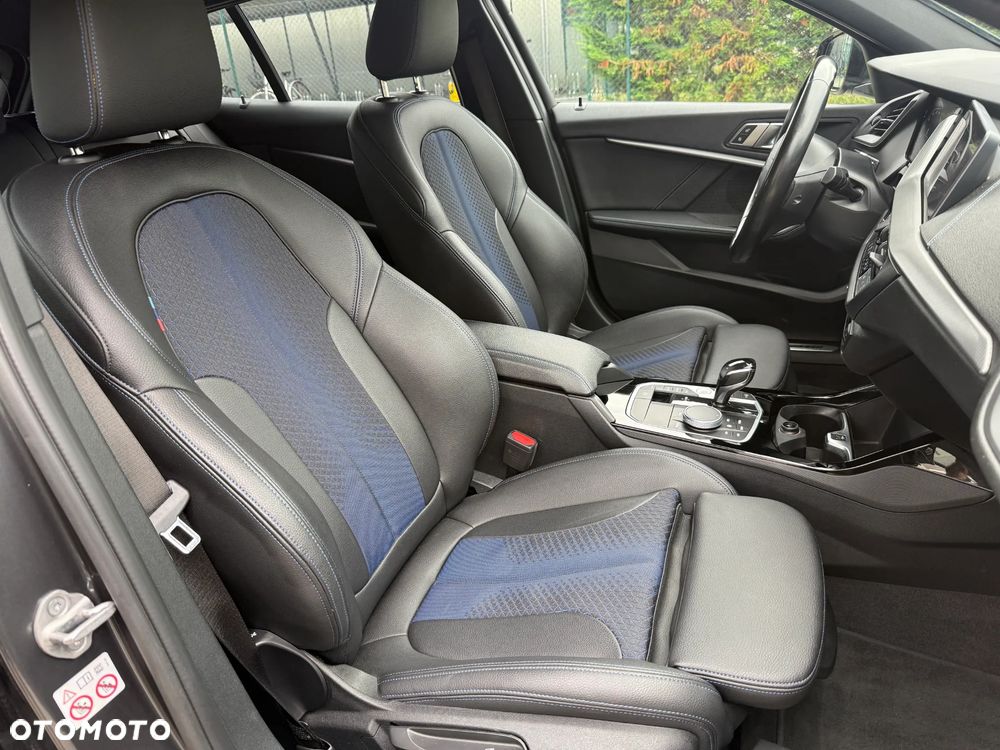 BMW Seria 1 118i M Sport - 13