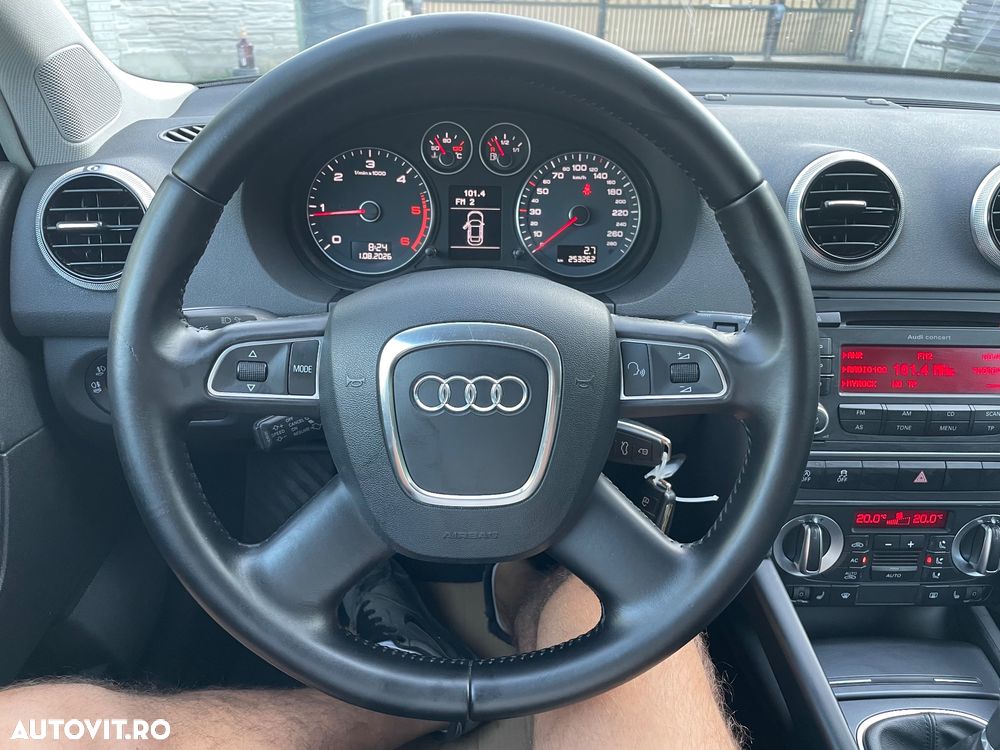 Audi A3 - 8