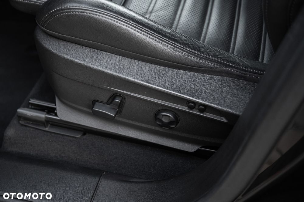 Alfa Romeo Stelvio 2.0 Turbo 16V AT8-Q4 Veloce - 17