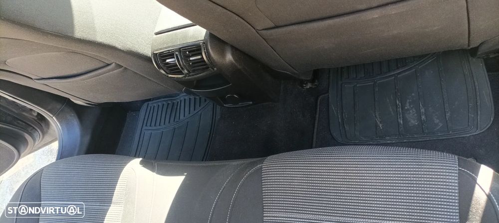 Opel Insignia Sports Tourer - 15