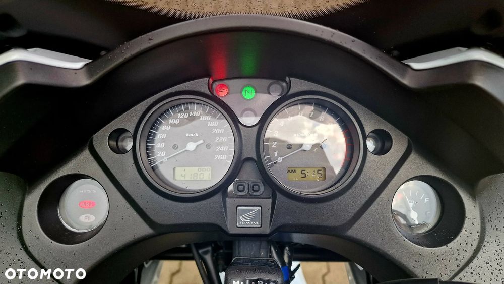 Honda CBF - 7