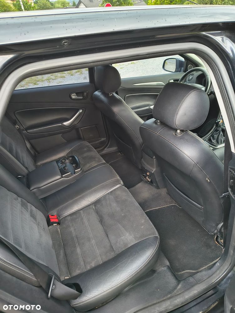 Ford Mondeo 2.0 Titanium X - 11