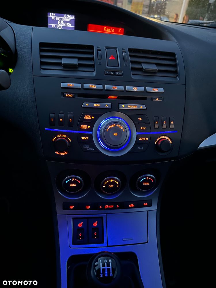 Mazda 3 1.6 Exclusive - 26