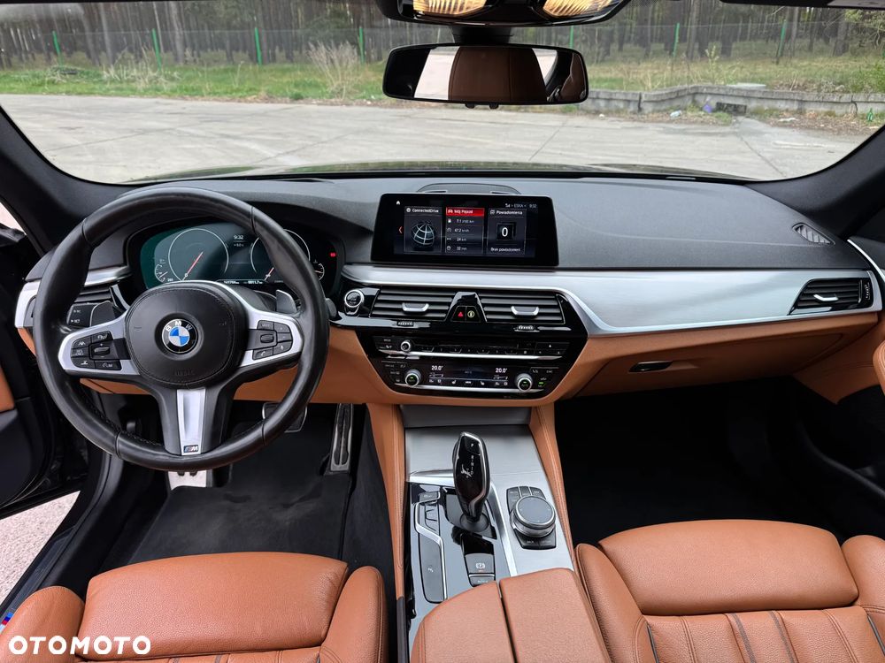 BMW Seria 5 530d xDrive M Sport sport - 19