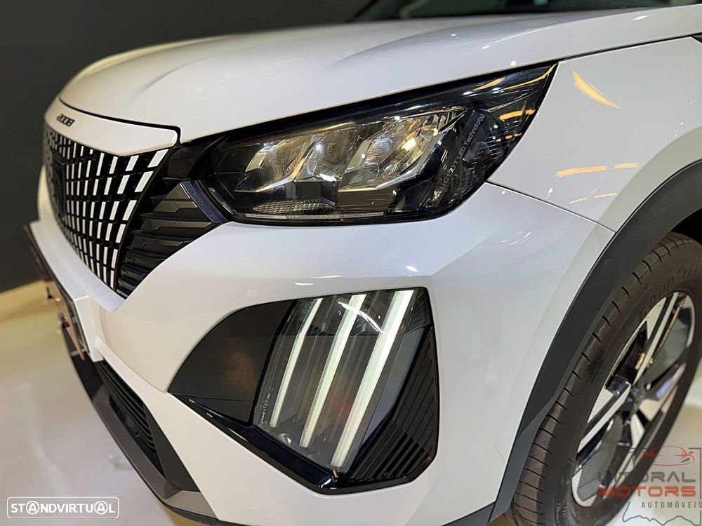 Peugeot 2008 1.2 PureTech Allure Pack - 6