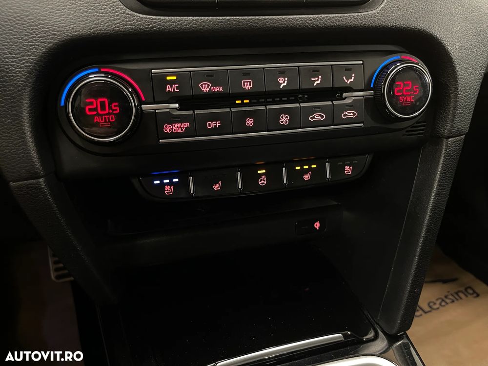 Kia XCeed 1.6 GDI 6DCT PHEV Vision - 23