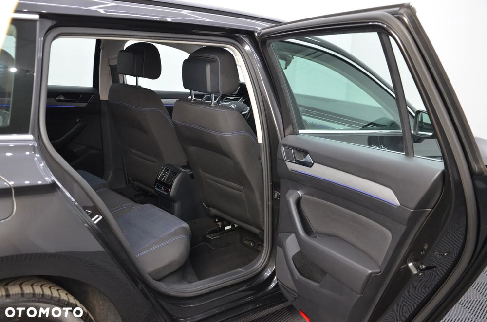Volkswagen Passat 1.4 TSI DSG GTE - 17