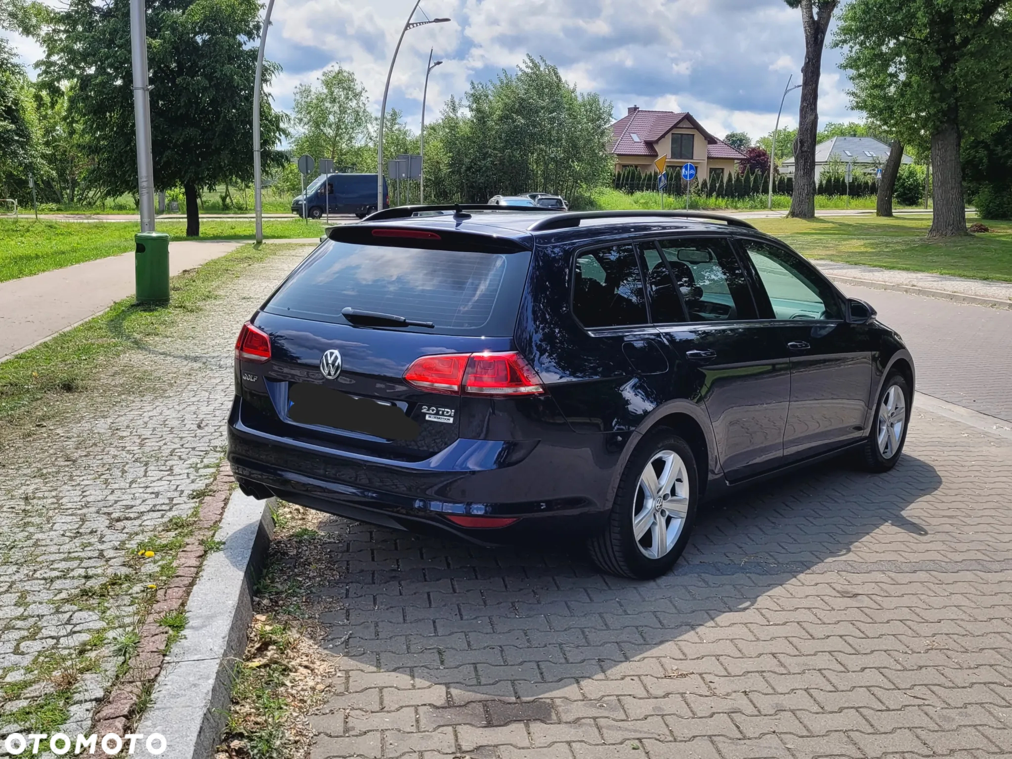 Volkswagen Golf 2.0 BlueTDI Highline - 8