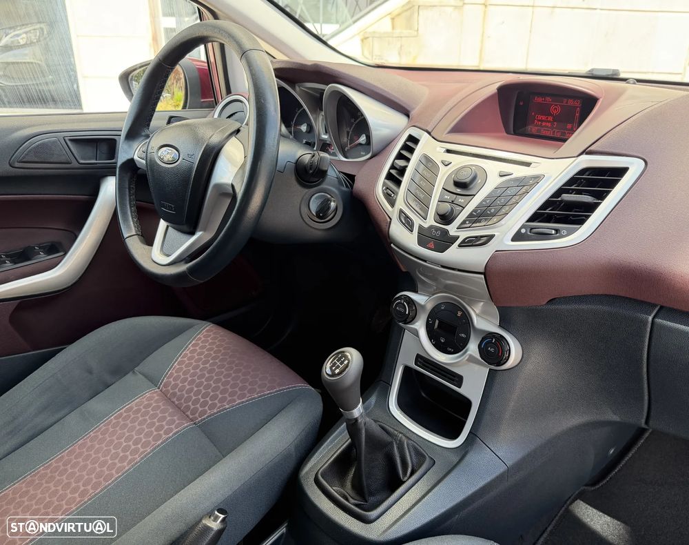 Ford Fiesta 1.25 Titanium - 17