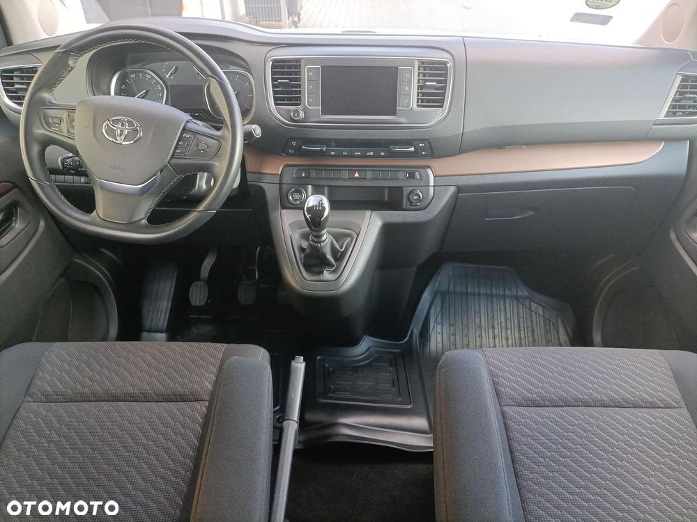 Toyota Proace Verso 2.0 D4-D Long Family - 9