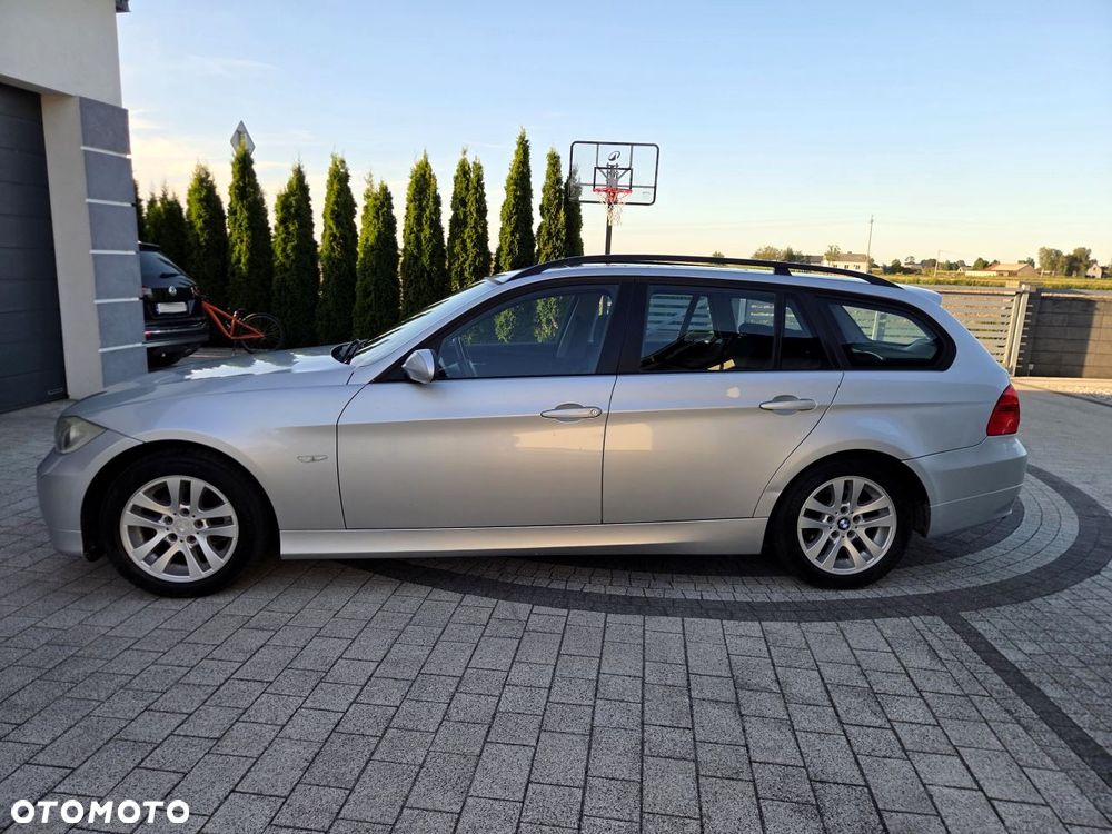BMW Seria 3 - 11