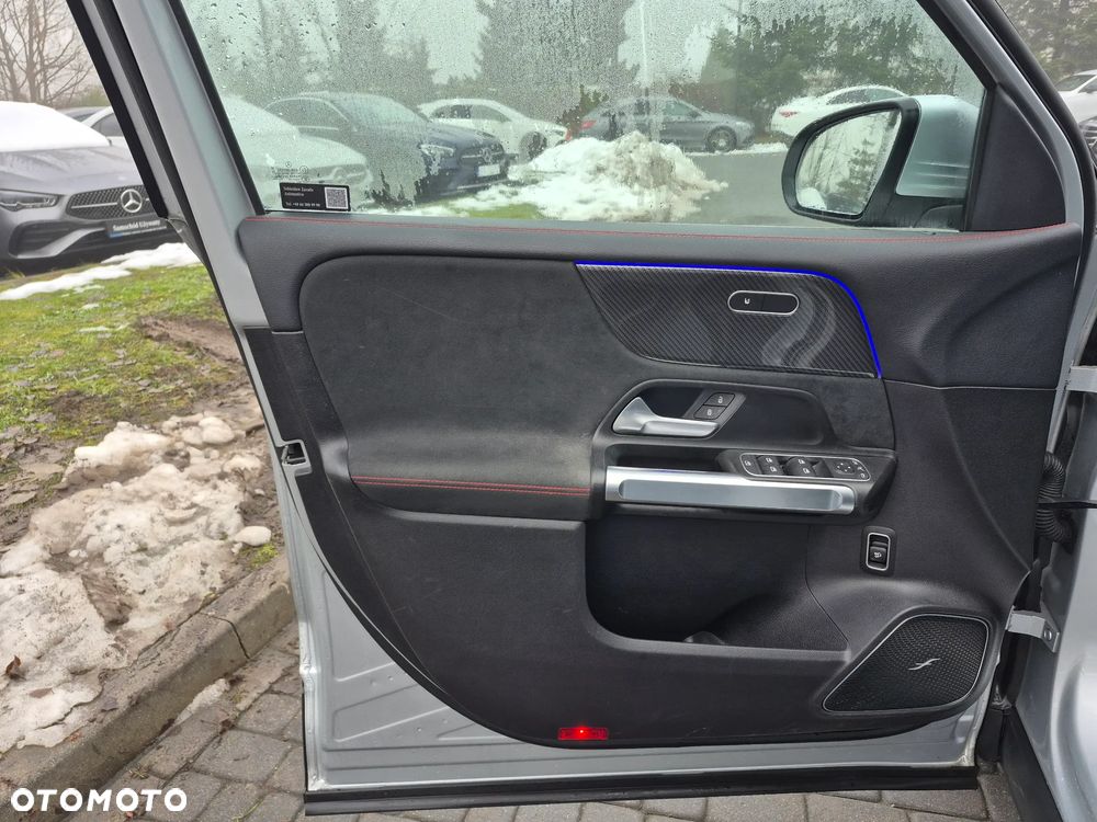 Mercedes-Benz GLB 200 AMG Line 7G-DCT - 16