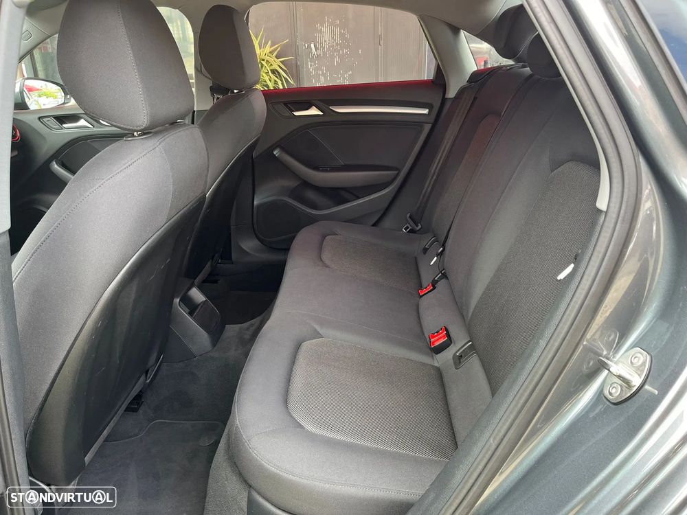 Audi A3 Limousine 1.6 TDI - 13