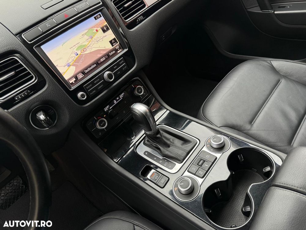 Volkswagen Touareg - 6