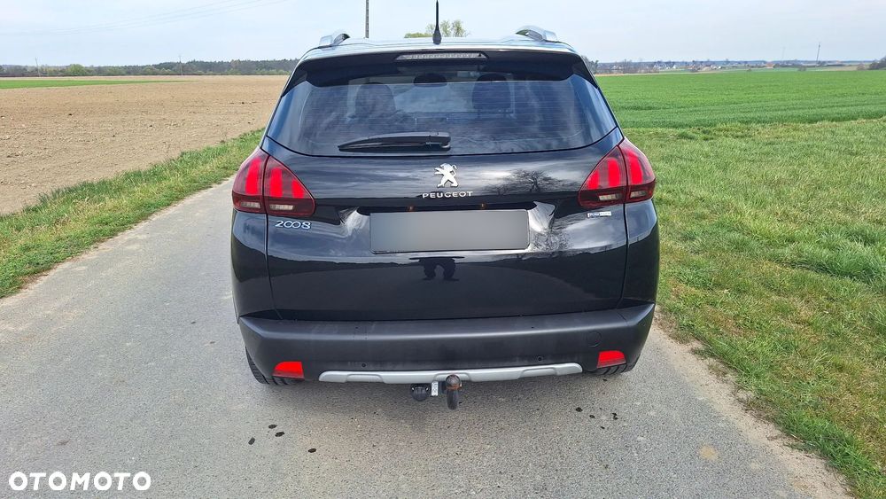 Peugeot 2008 1.2 Pure Tech Active EU6 - 7