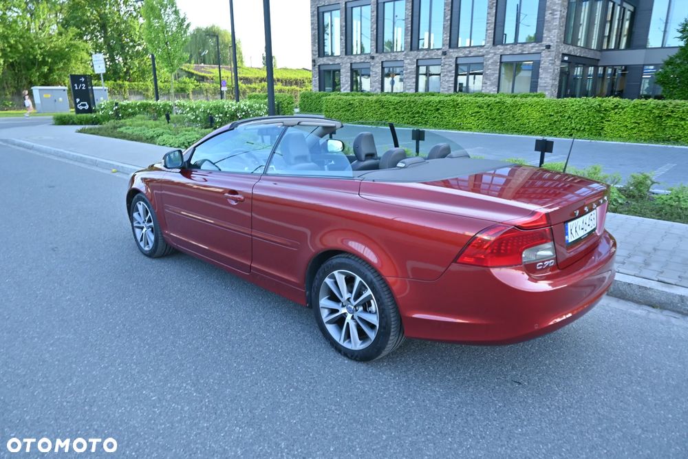 Volvo C70 2.0D Powershift Momentum - 13