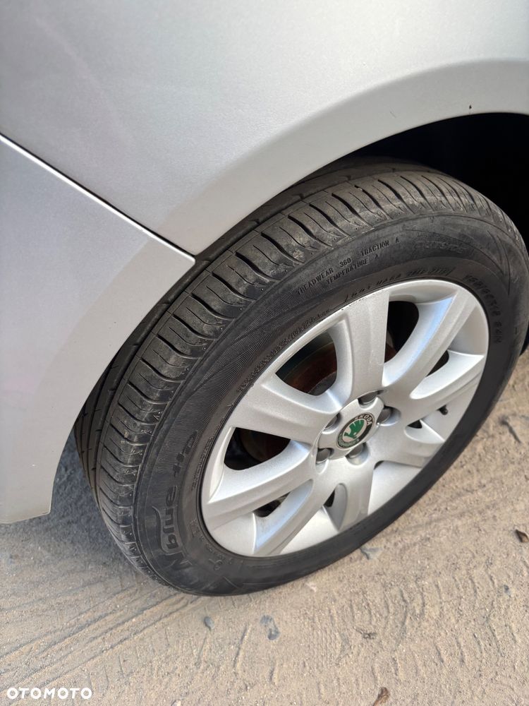Skoda Fabia 1.6 TDI DPF Classic - 25