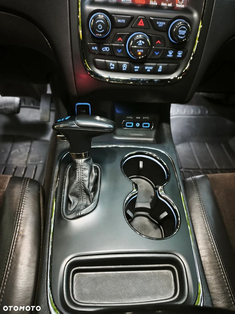 Dodge Durango - 17
