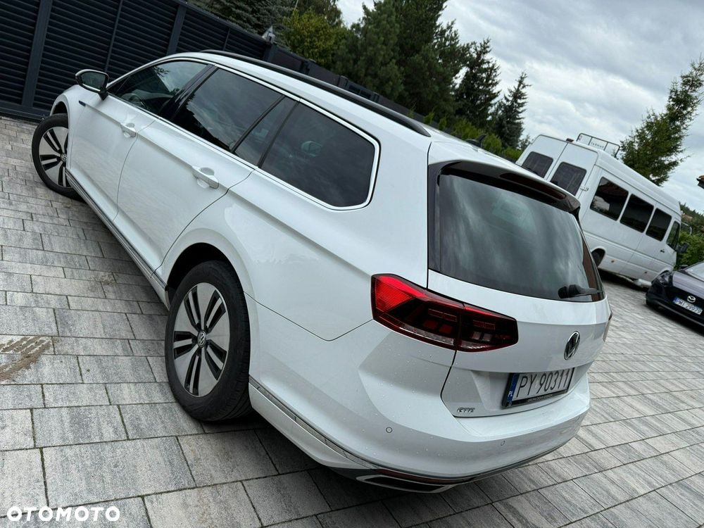 Volkswagen Passat - 3