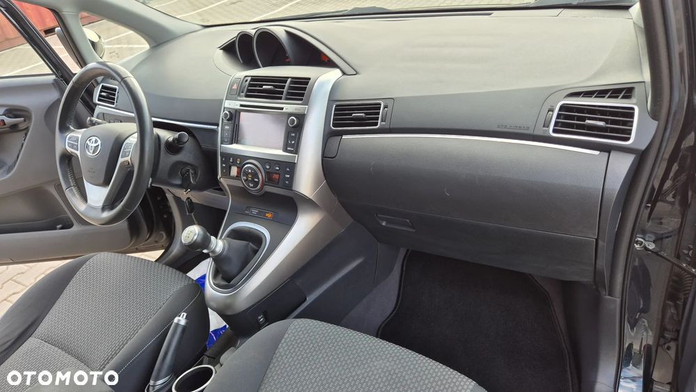 Toyota Verso 1.8 5-Sitzer Life - 19