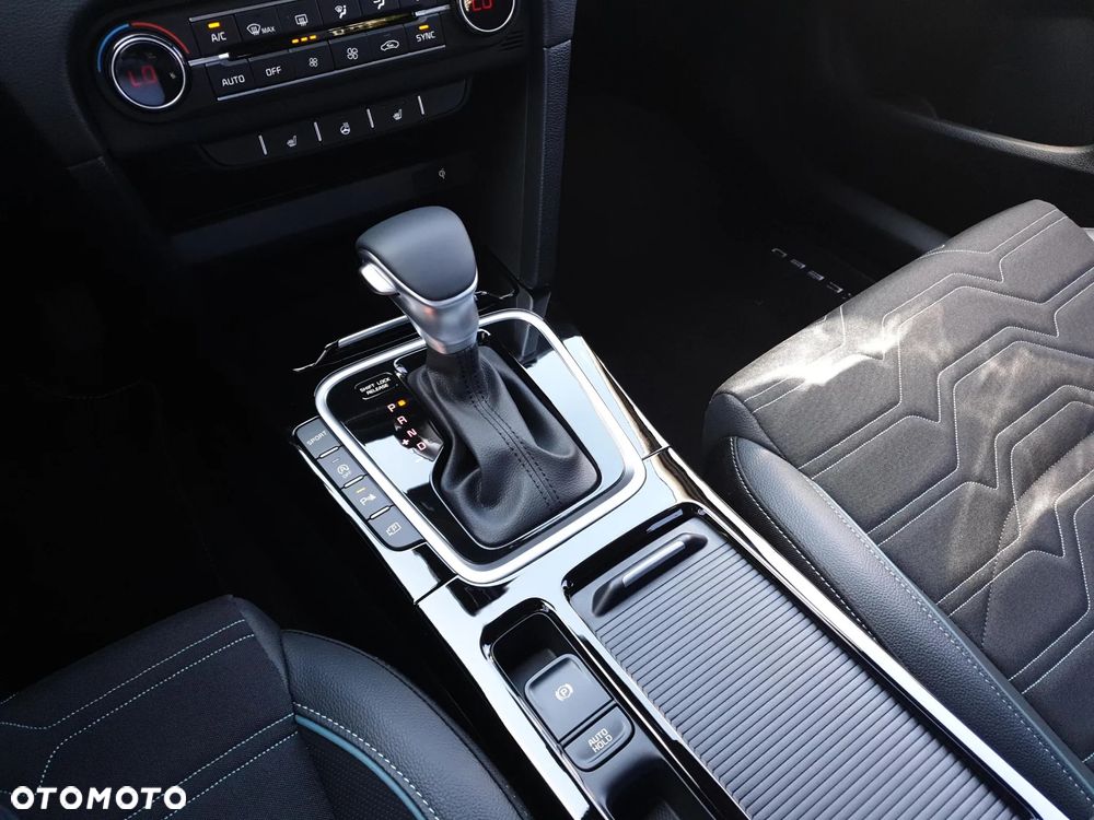 Kia XCeed 1.6 T-GDI Tribute DCT - 15