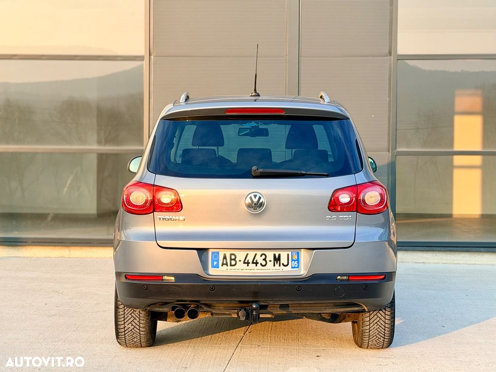 Volkswagen Tiguan - 5