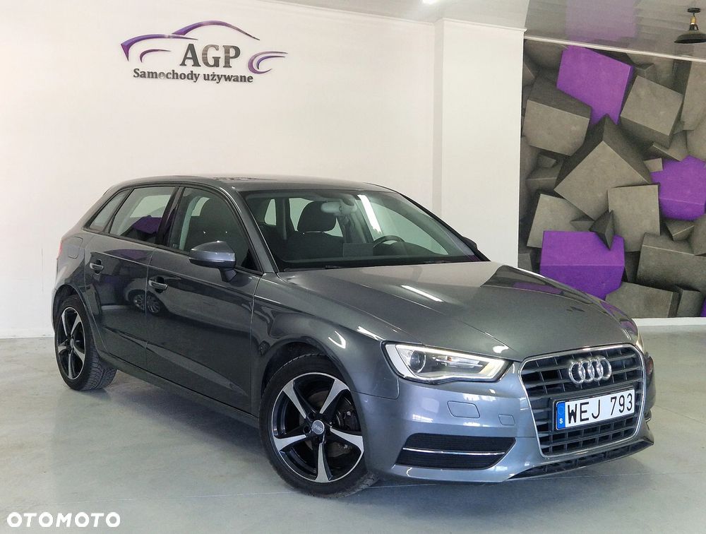 Audi A3 Sportback - 1