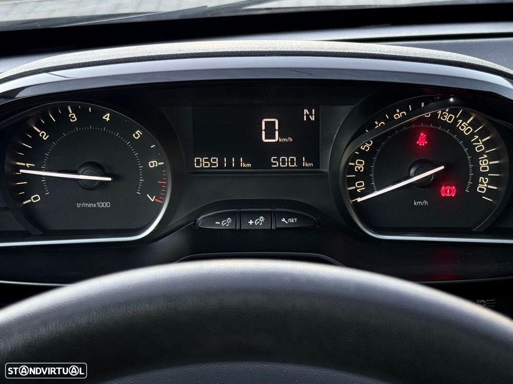 Peugeot 208 82 e-VTI ETG5 Stop & Start Active - 11
