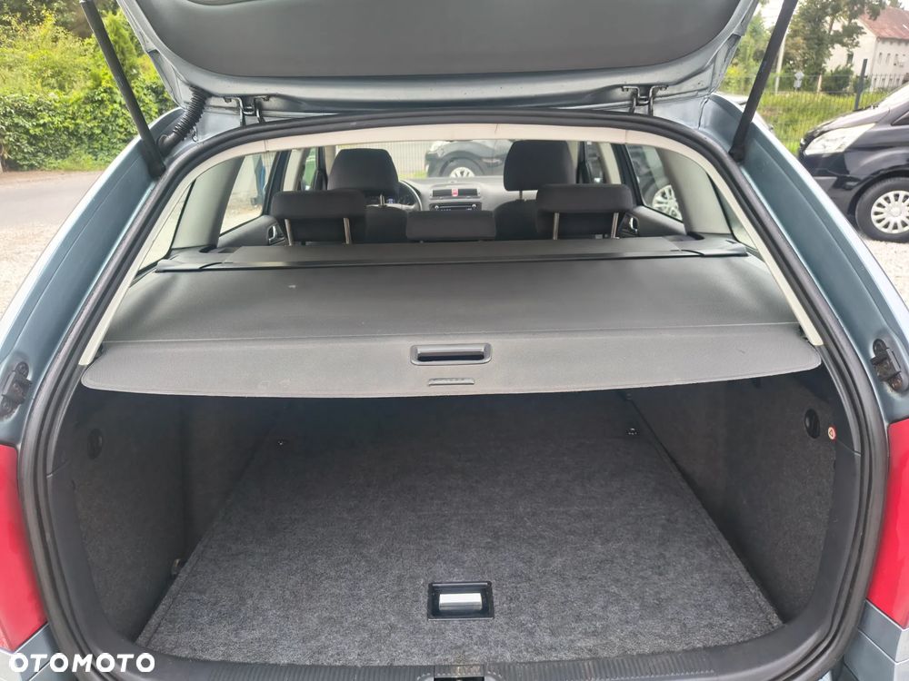 Skoda Octavia 2.0 TDI DPF Elegance - 23