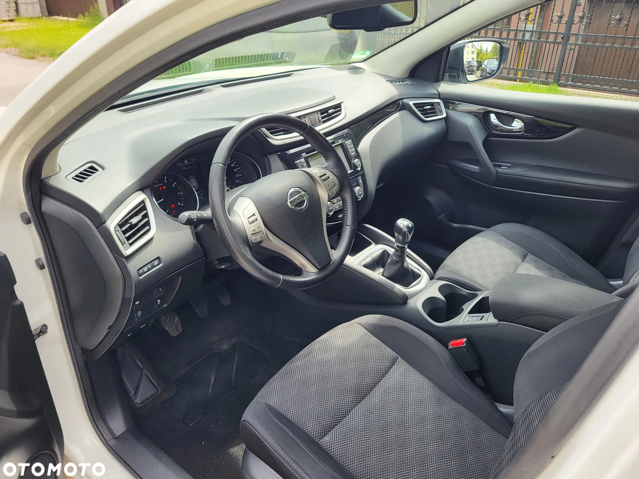 Nissan Qashqai 1.2 DIG-T Tekna - 28